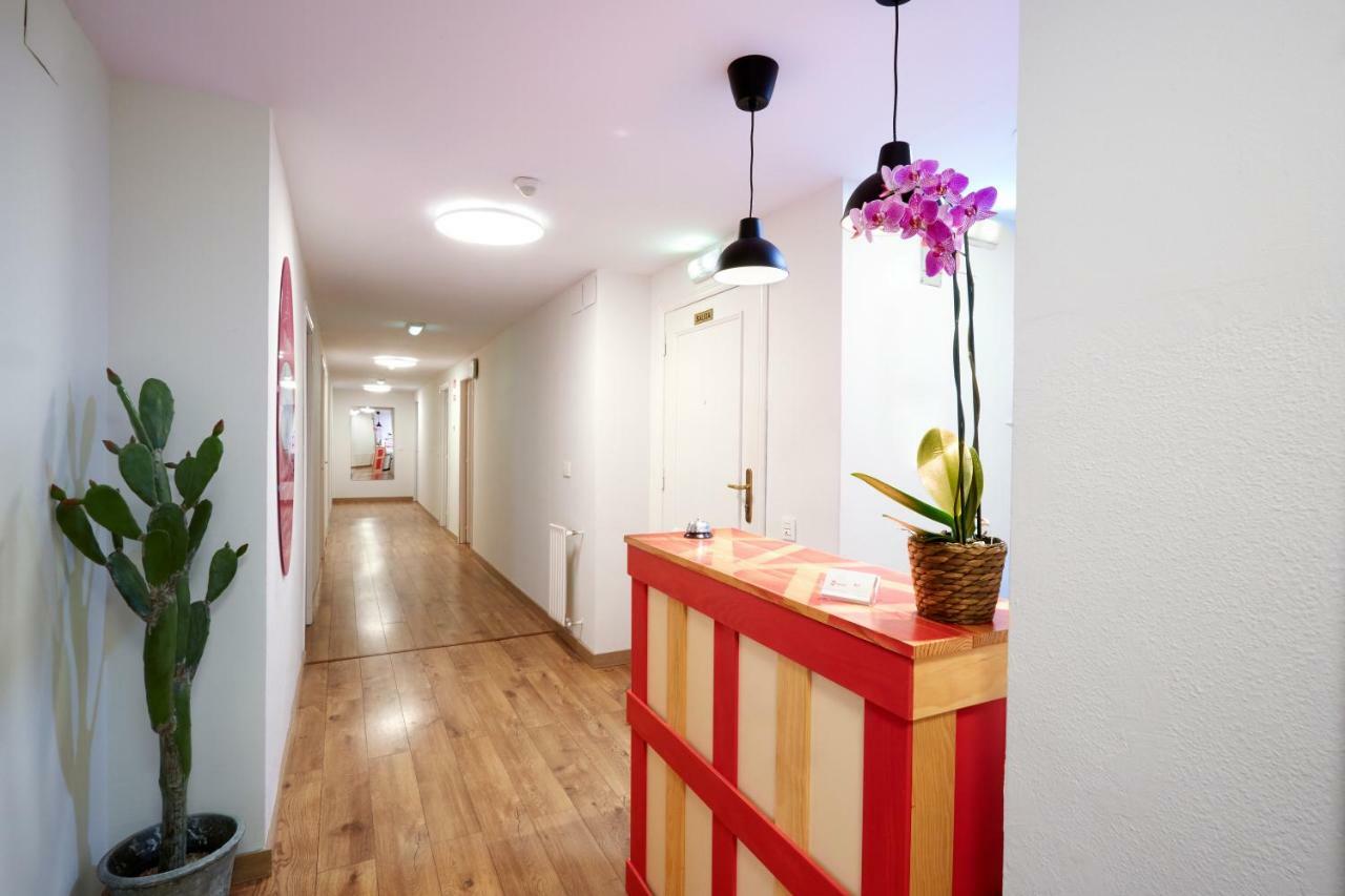 Life Magenta 3*
