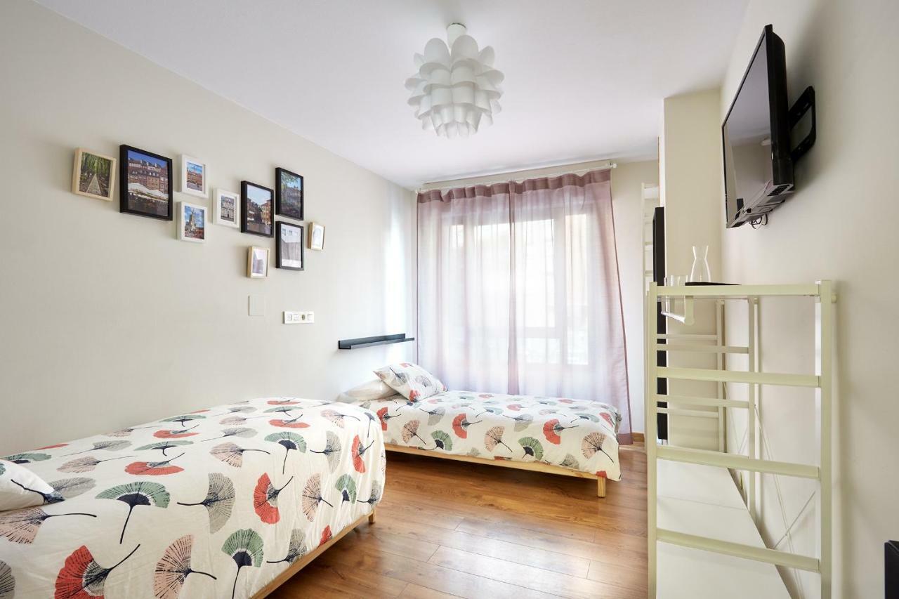 Guest house Life Magenta 3*