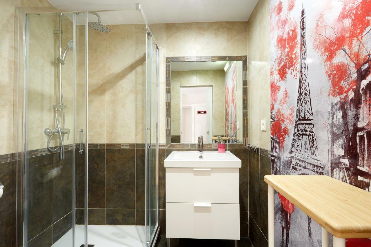 Guest house Life Magenta 3*